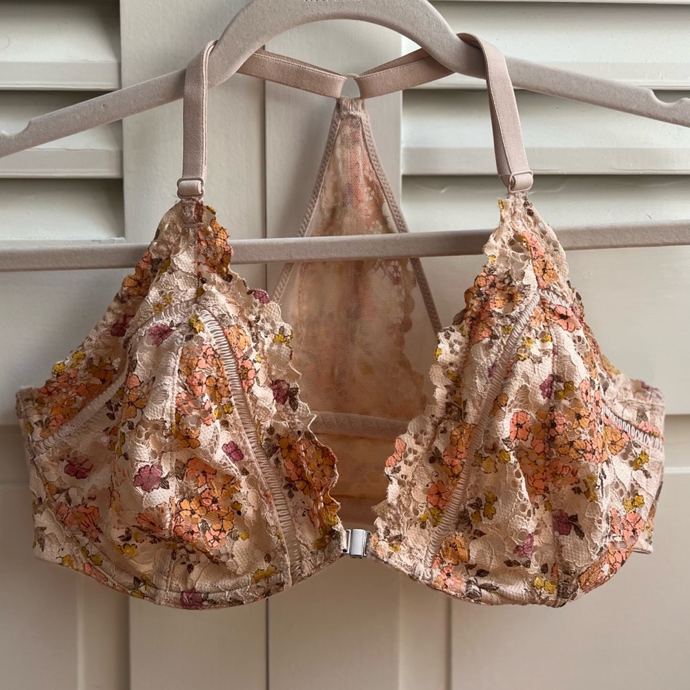 Victoria’s Secret Floral Bra